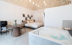 Vicoloterzo Suite